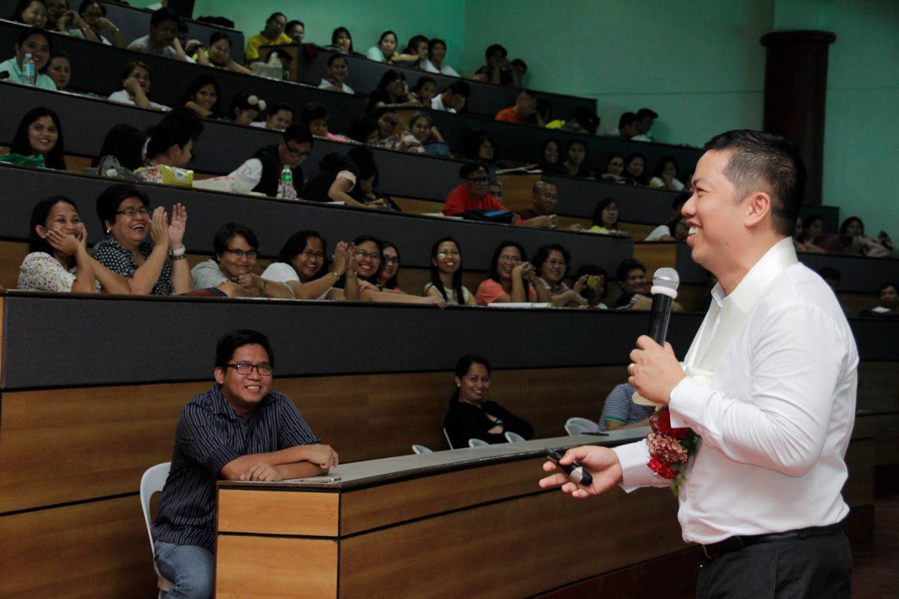 28071246_10214930534395000_6464727136401473278_o